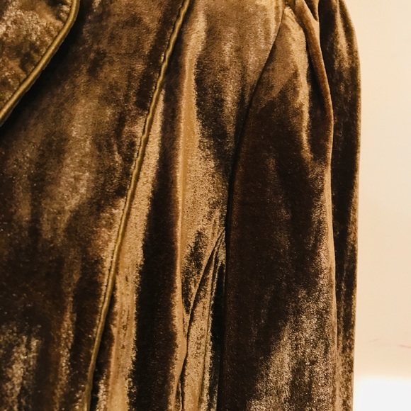 Golden Brown Crushed Velvet Two Button Blazer. - Picture 3 of 8